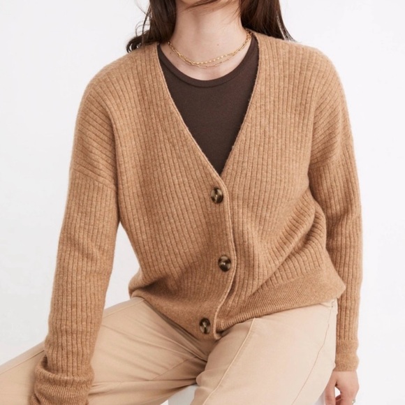 Madewell Cardigan Sweater Tan - Picture 4 of 9